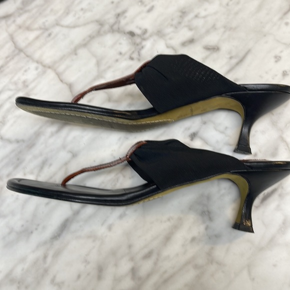 Donald J. Pliner Coutour Kitten Heel Sandals - Picture 2 of 11